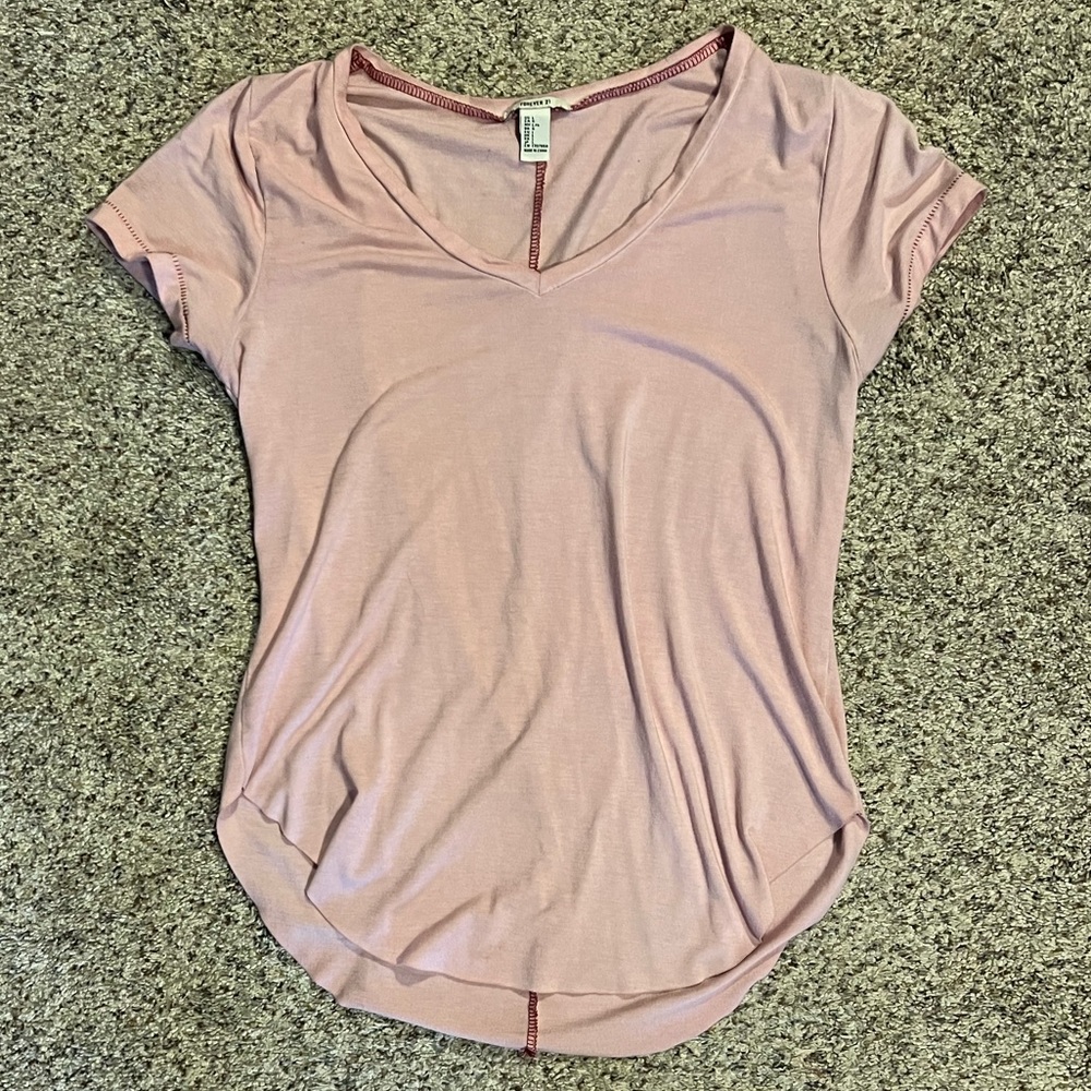 Size L t-shirt